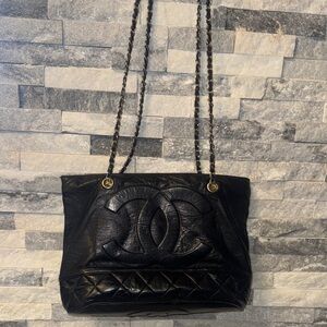 Fashionable Black Leather Chain Shoulder Bag